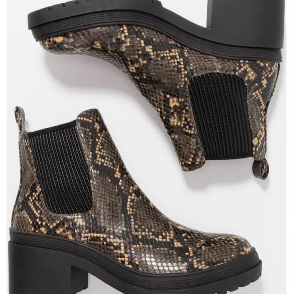 Topshop Snakeskin Pattern Ankle Boots